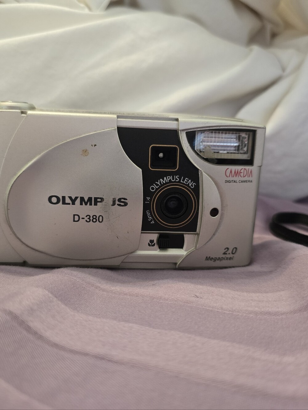 OLYMPUS Camedia D-380 Zoom 2.0mp Digital CCD Camera Y2K No Card Tested & Working